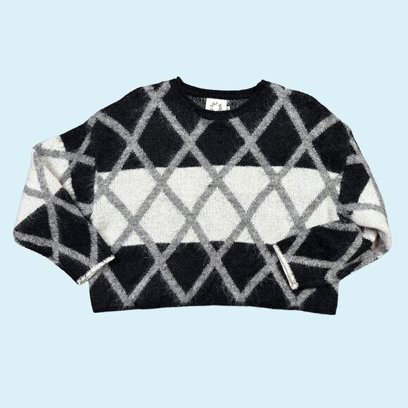 Lili Sidonio Anthropologie Plaid Fuzzy Sweater Grey Black White Boxy Cropped XS - Picture 3 of 8